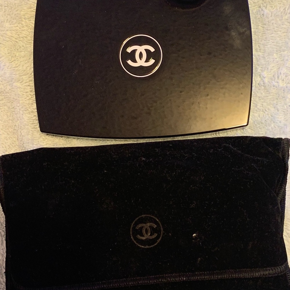 Chanel travel make up pallets